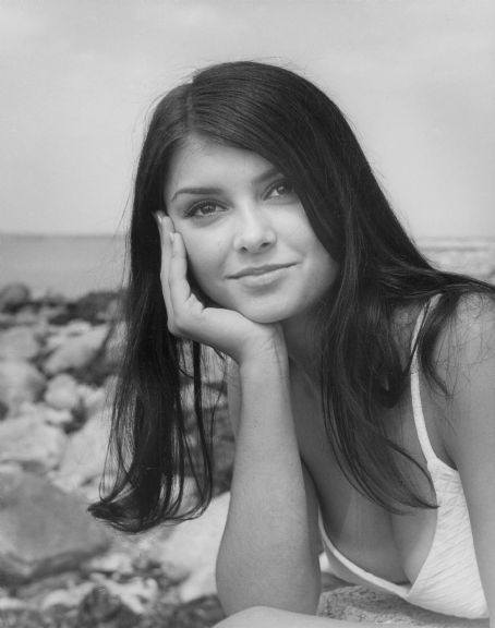 Victoria Principal - Yorkfeed